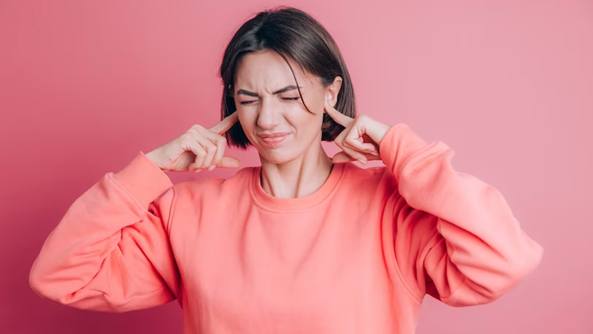 Unexplained Ringing In Ears: 5 Causes and Risk Factors